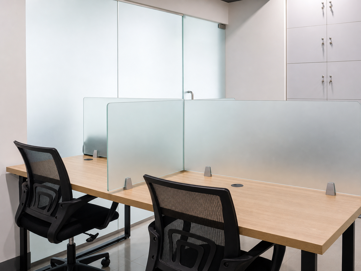 Single Desk alternate view